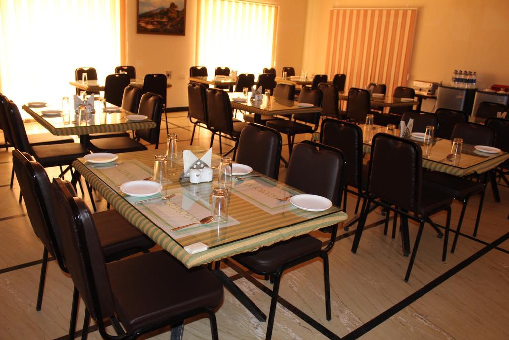 Paramount Inn Sriperumbudur Dış mekan fotoğraf